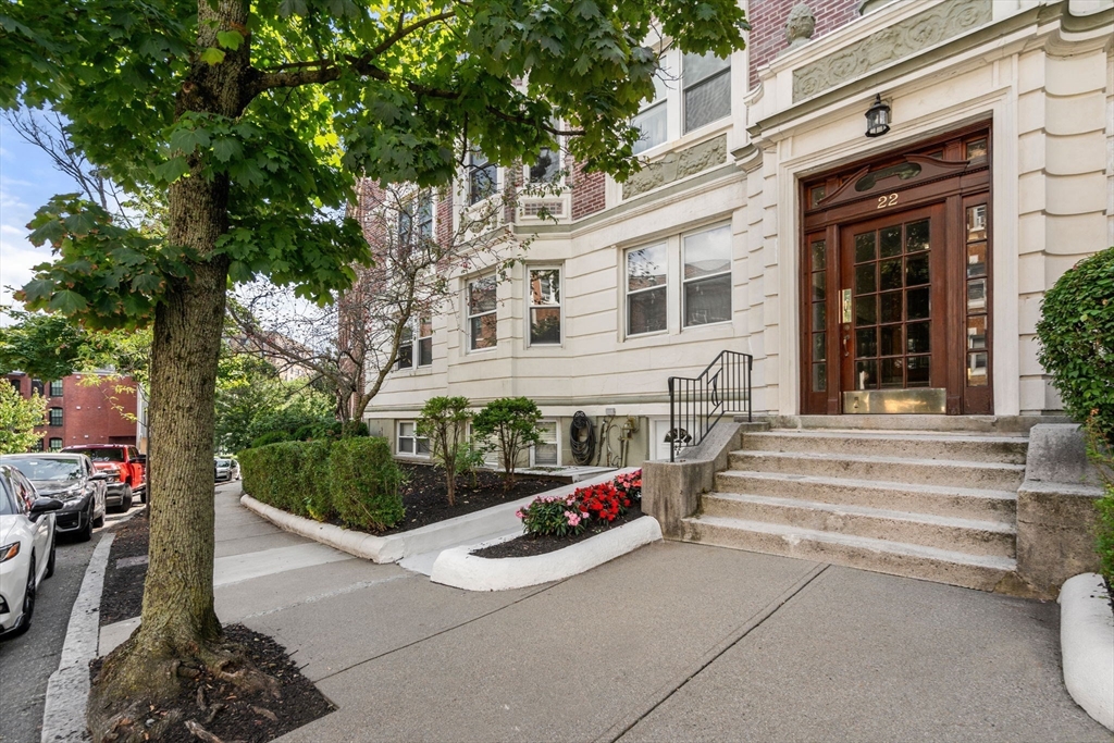 22 James Street # 2