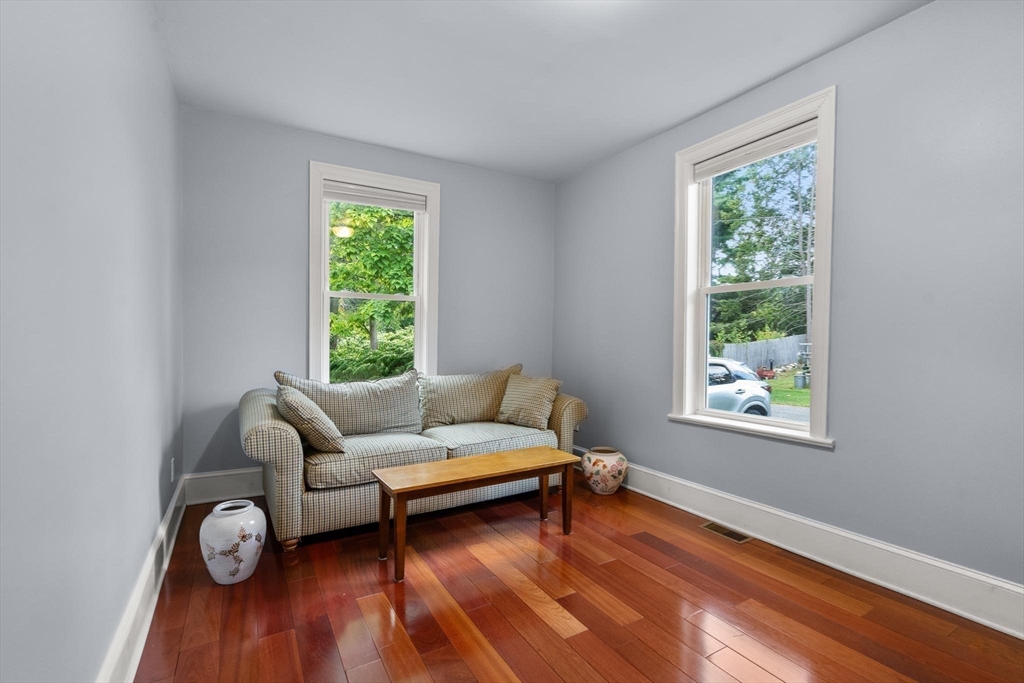 35 Lakeview Rd