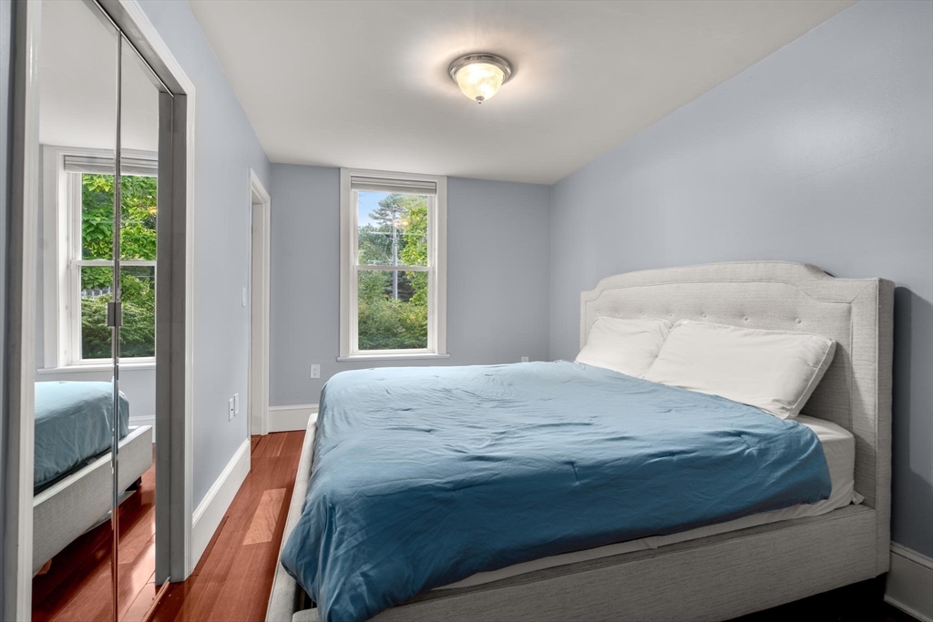 35 Lakeview Rd