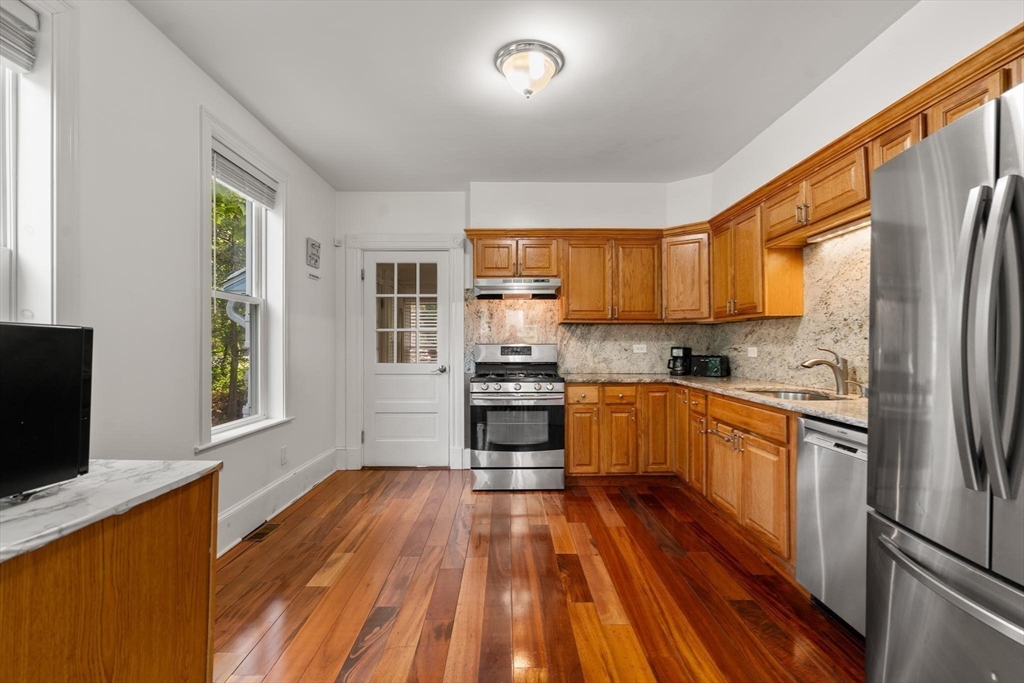 35 Lakeview Rd