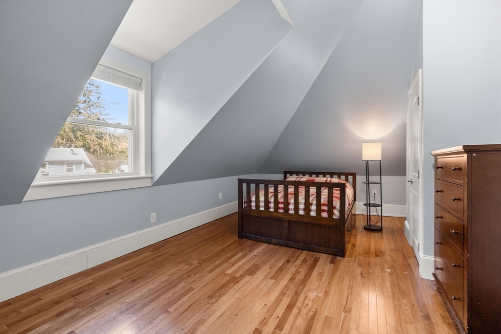 35 Lakeview Rd