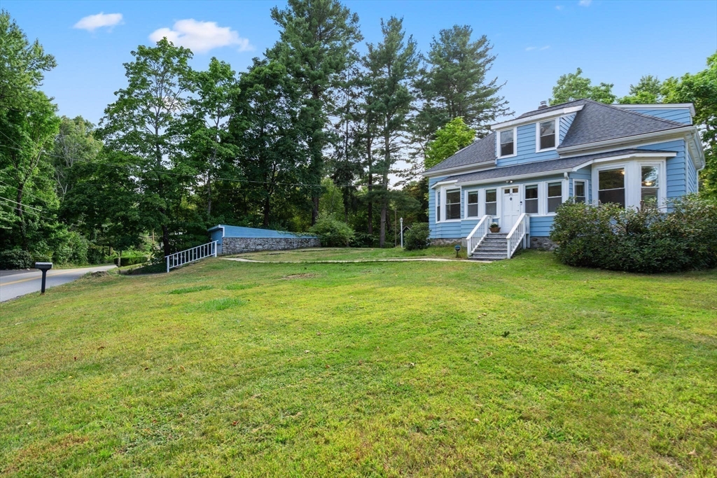 35 Lakeview Rd