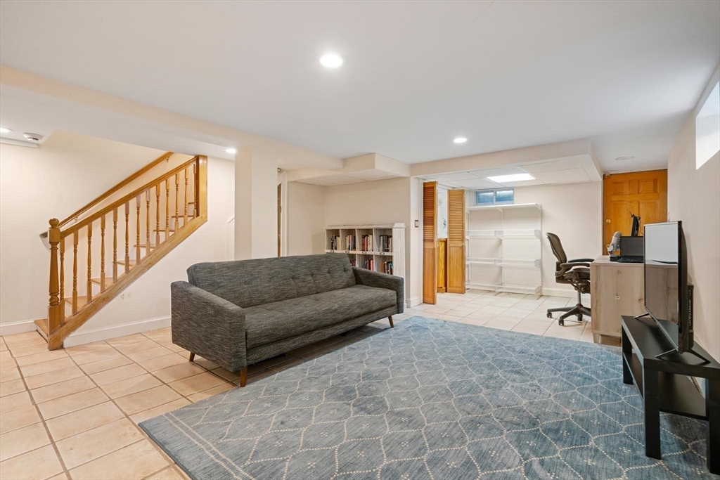 524 Parker St