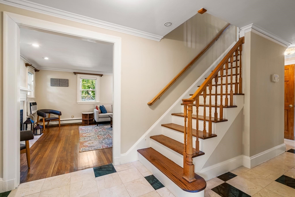 524 Parker St