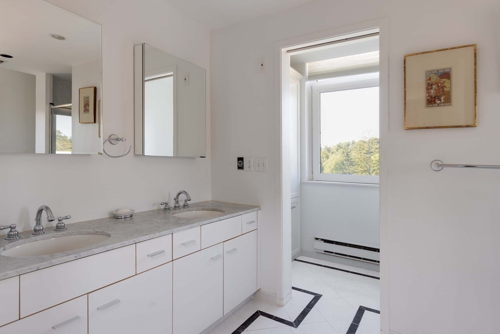 79 Florence Street # 410S