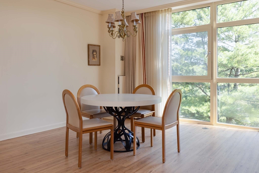 79 Florence Street # 410S