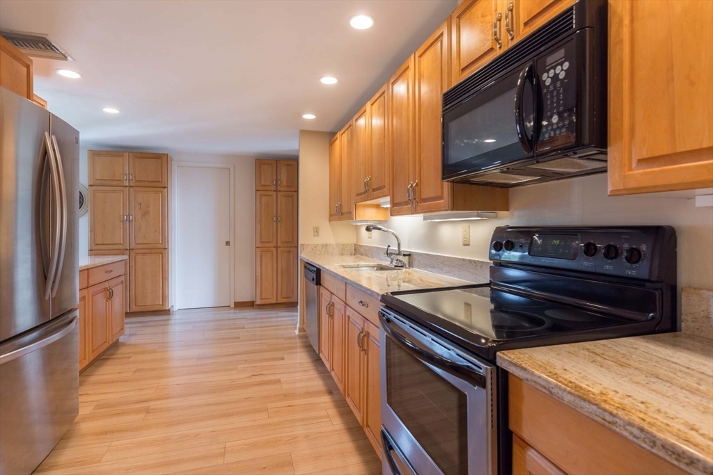 79 Florence Street # 410S