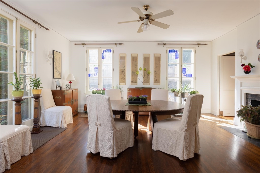 15 Goddard Ave