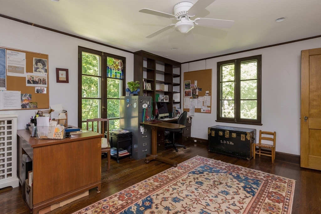 15 Goddard Ave