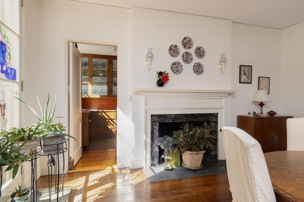 15 Goddard Ave