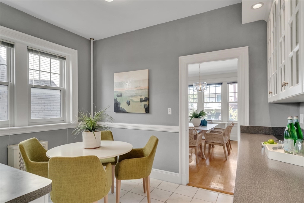 118 Saint Paul Street # 4
