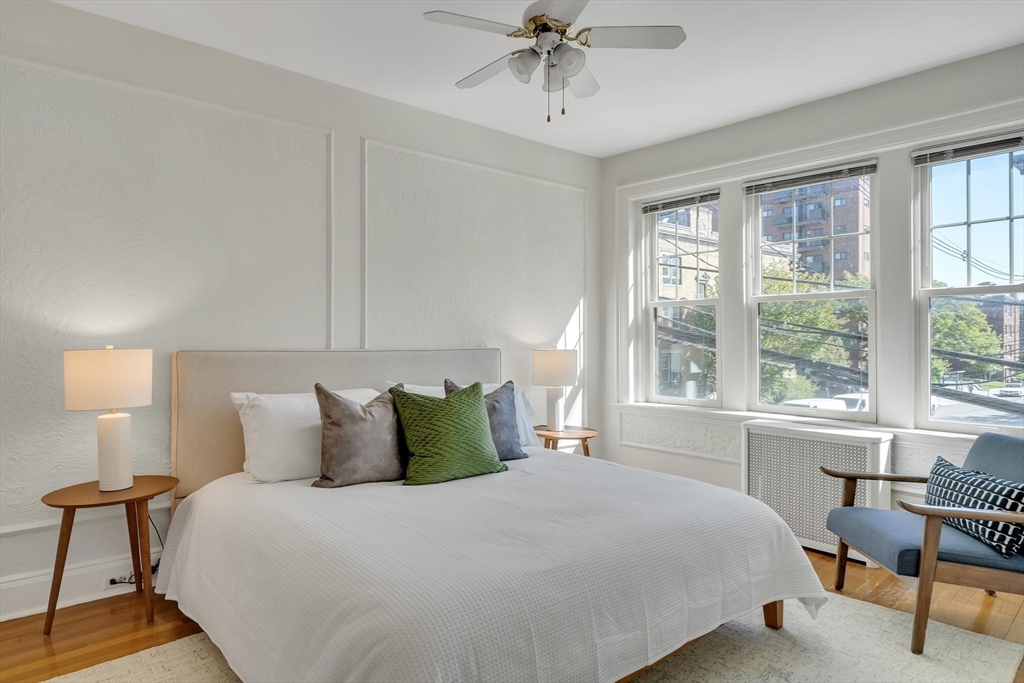 118 Saint Paul Street # 4