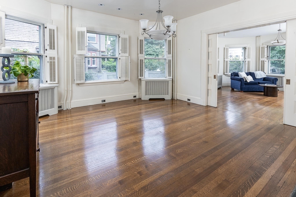 14 Dana St