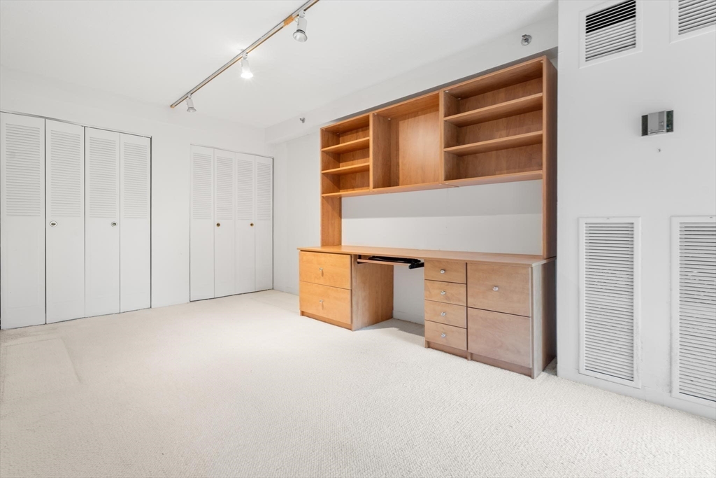 250 Hammond Pond Parkway # 205S