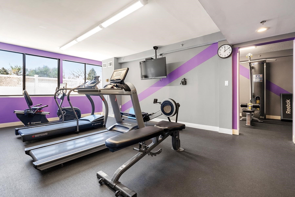 250 Hammond Pond Parkway # 205S