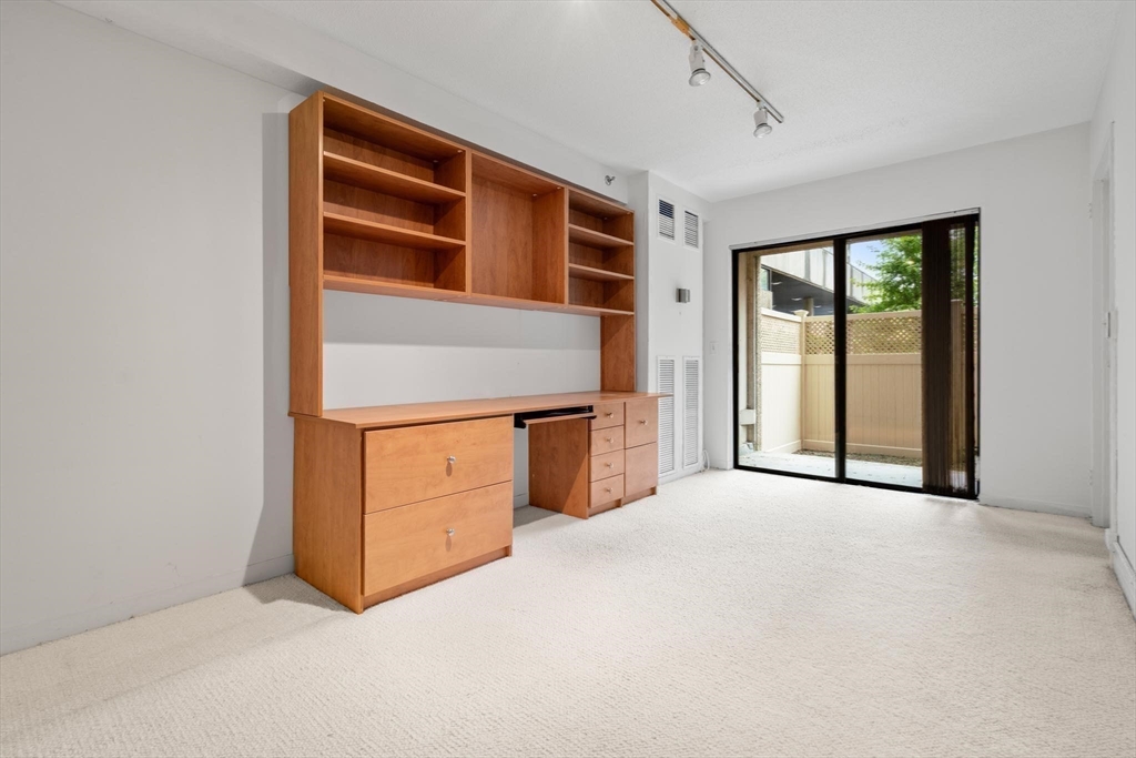 250 Hammond Pond Parkway # 205S