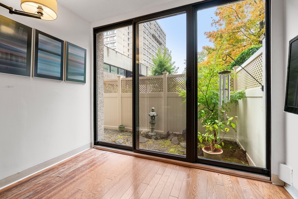 250 Hammond Pond Parkway # 205S