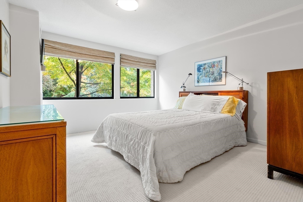 250 Hammond Pond Parkway # 205S