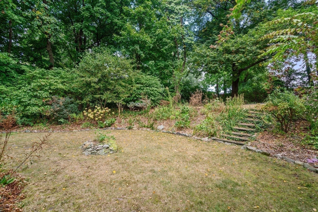 96 Wolcott Rd