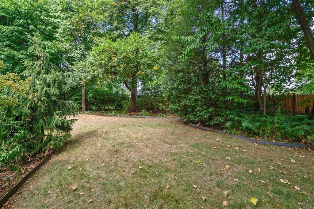 96 Wolcott Rd