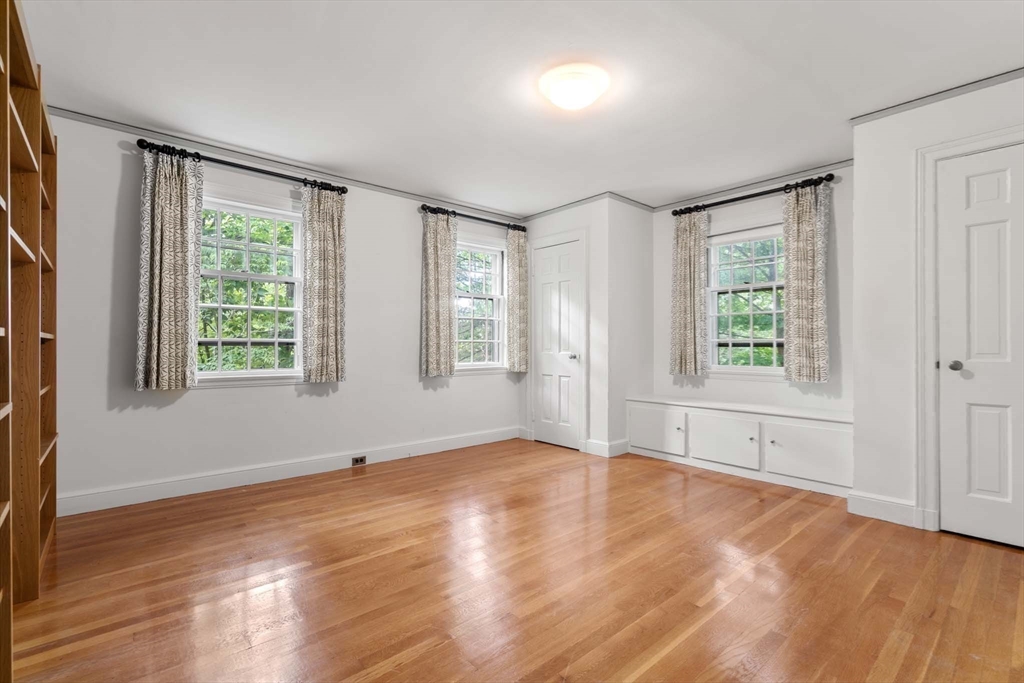 96 Wolcott Rd