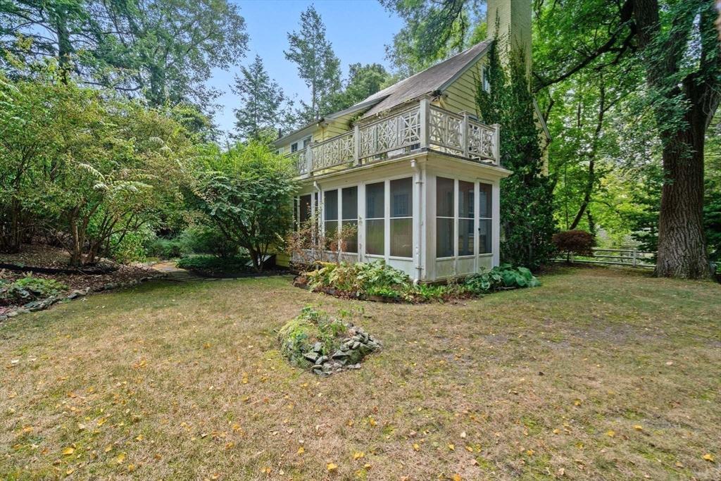 96 Wolcott Rd