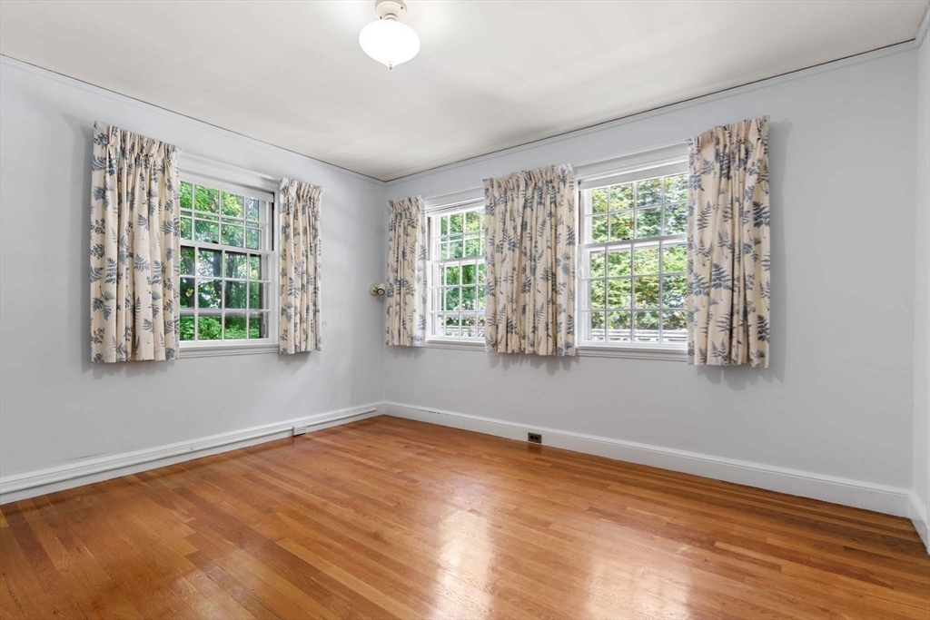 96 Wolcott Rd