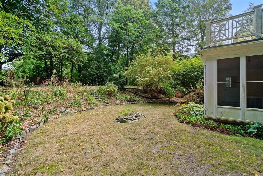 96 Wolcott Rd