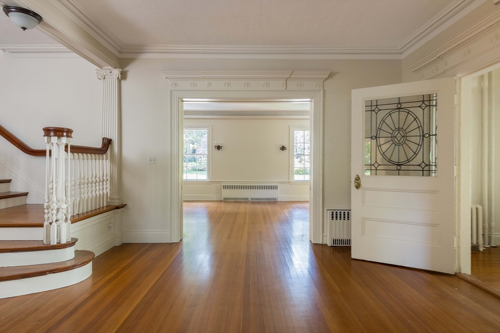 87 Hammond St