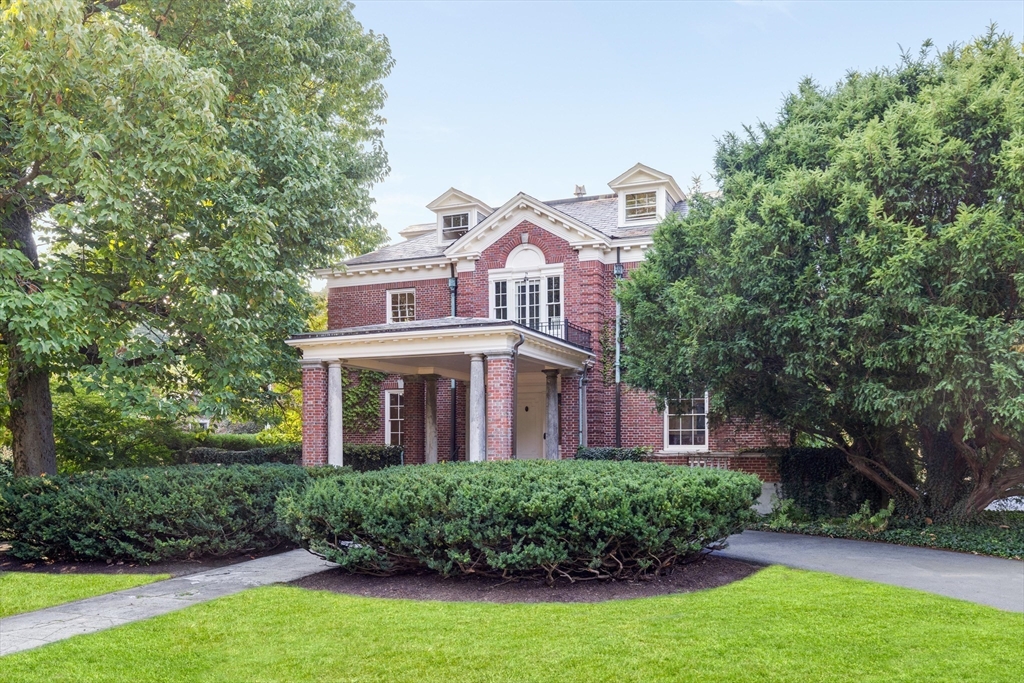 87 Hammond St