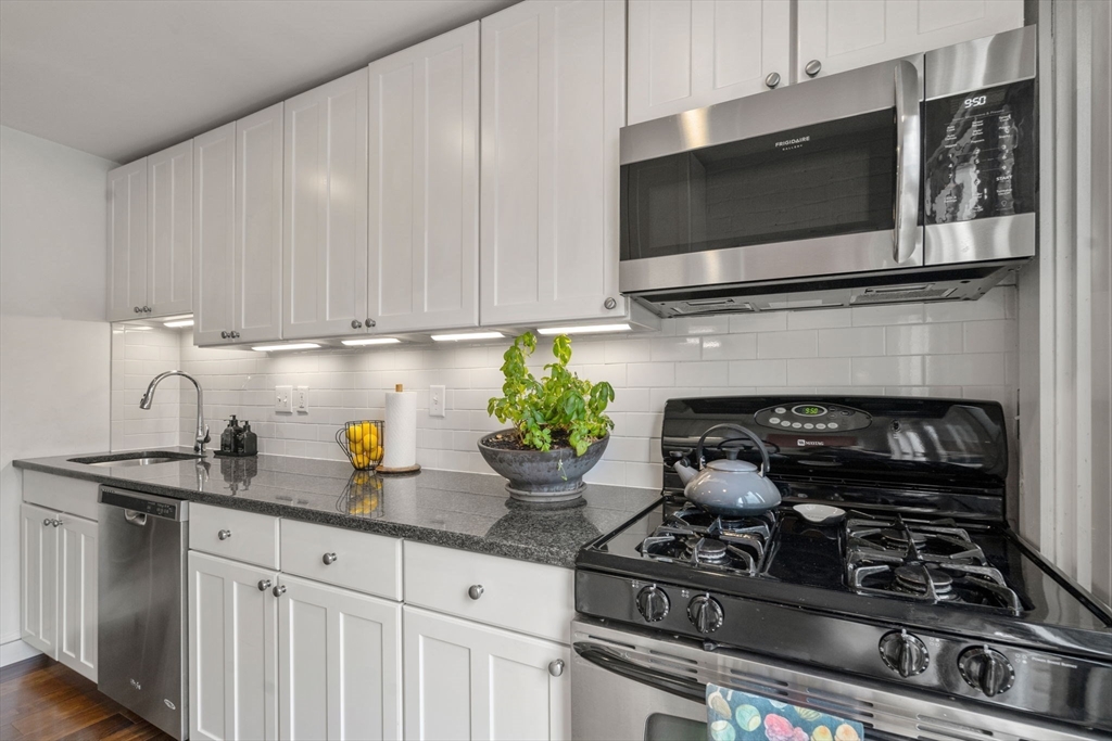 26 Medfield St # 5