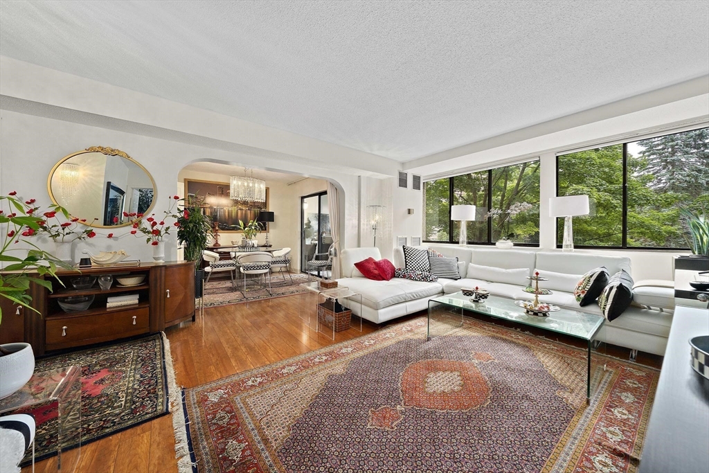 250 Hammond Pond Parkway # 303S