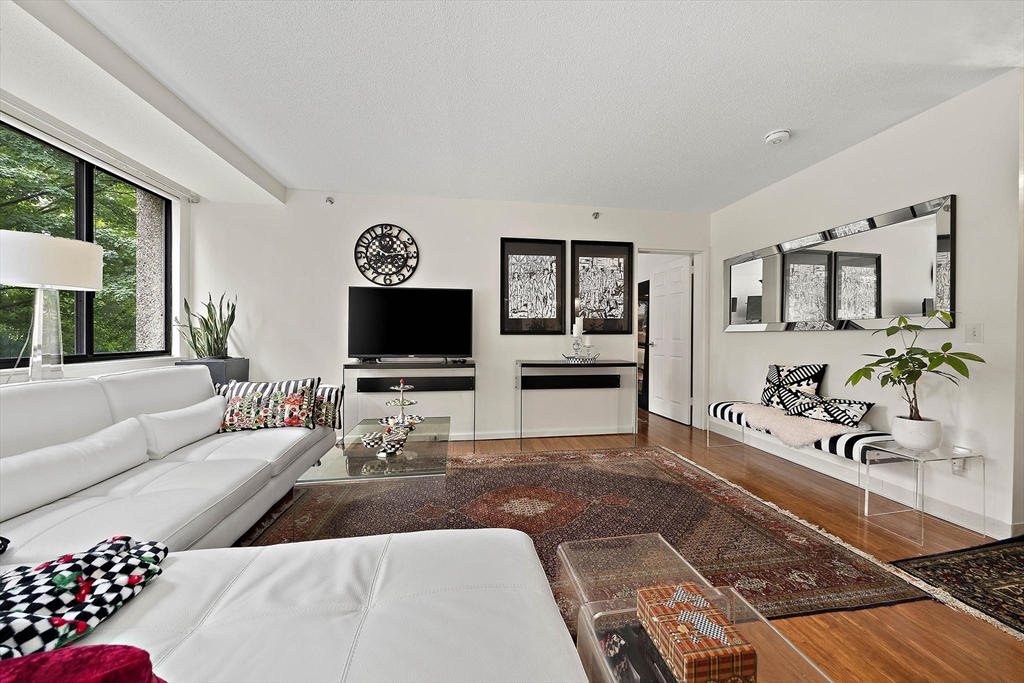 250 Hammond Pond Parkway # 303S