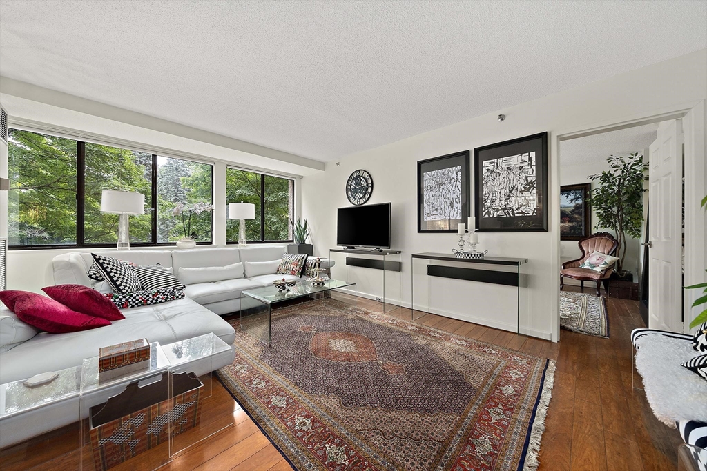 250 Hammond Pond Parkway # 303S