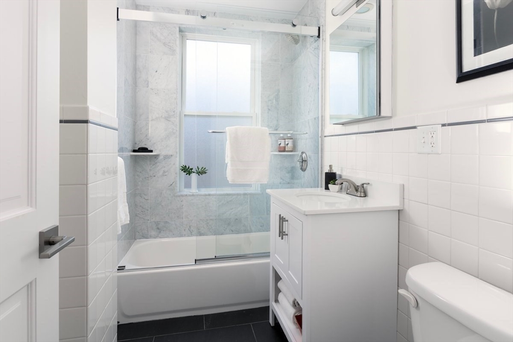 3 Greenway Court # 3