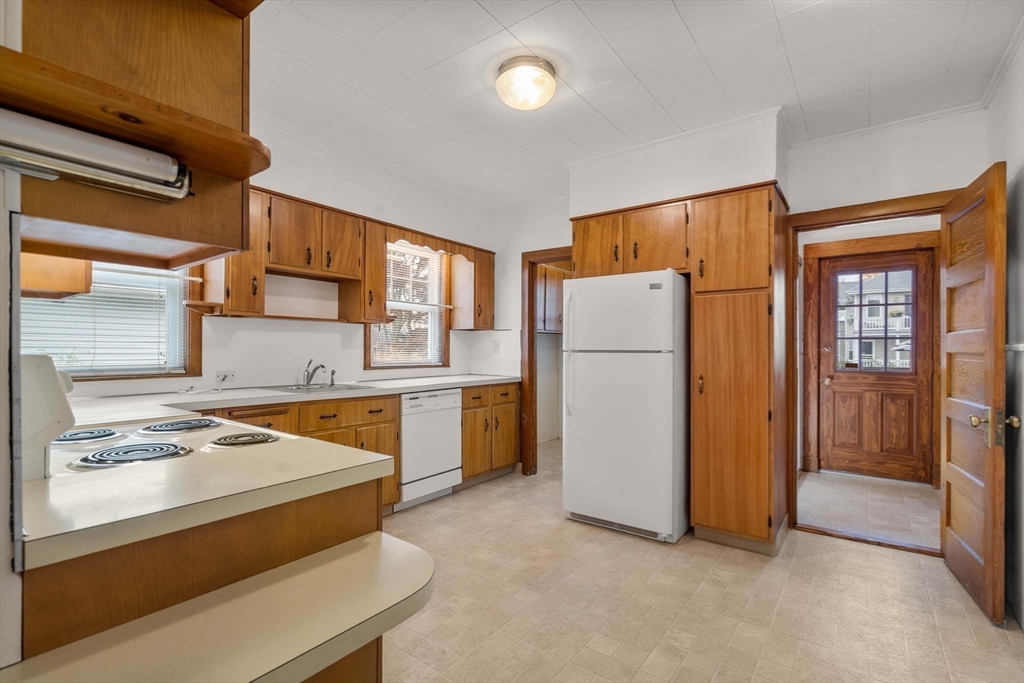 84 Fiske Street # 1