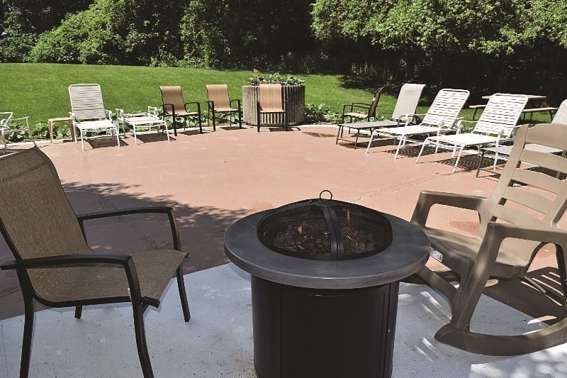 250 Hammond Pond Parkway # 1507N