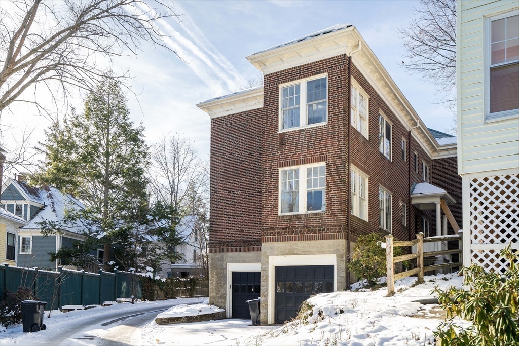 122 Addington Rd # 1