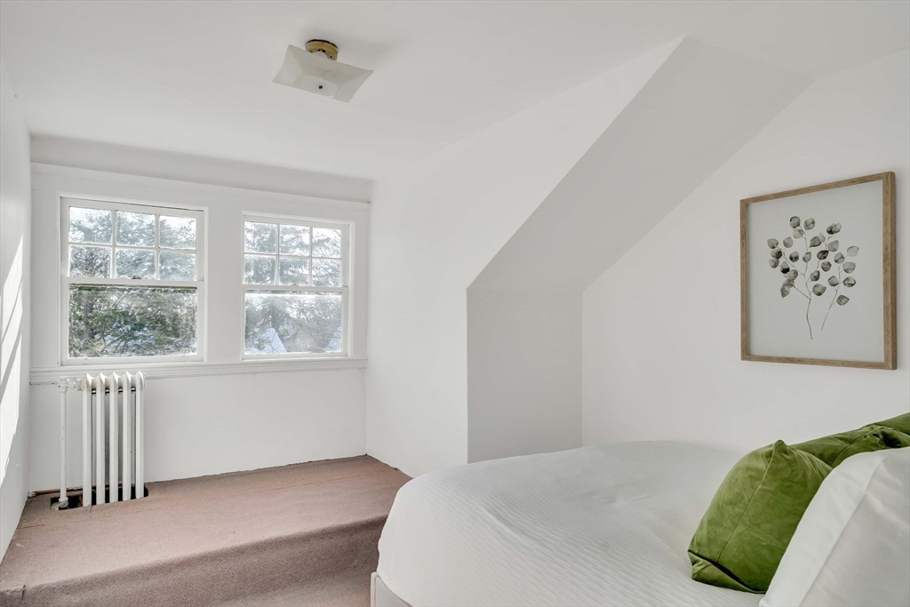 122 Addington Rd # 2