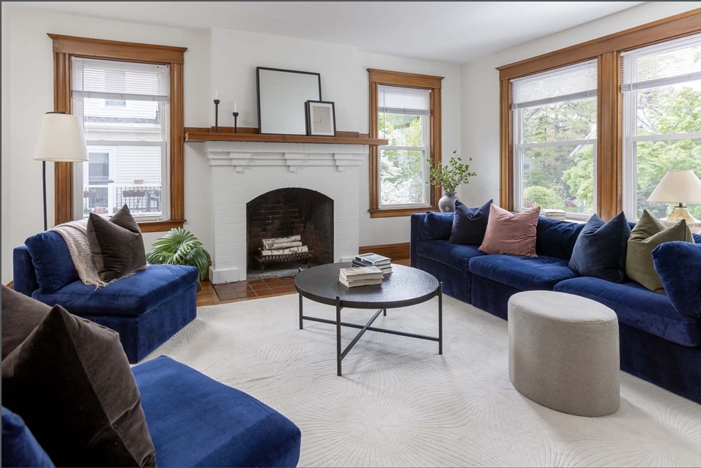 246 Lake Ave # 2