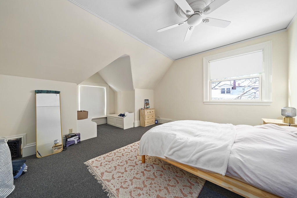 22 Winthrop St