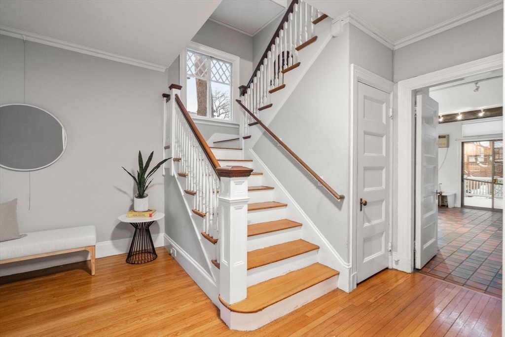 48 Ballard St
