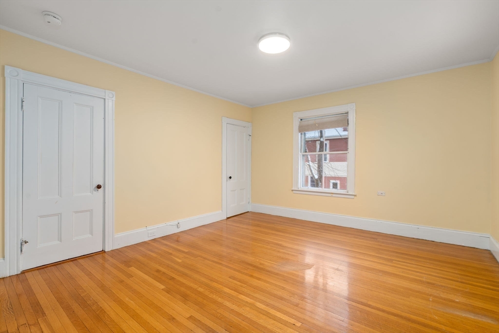 48 Ballard St