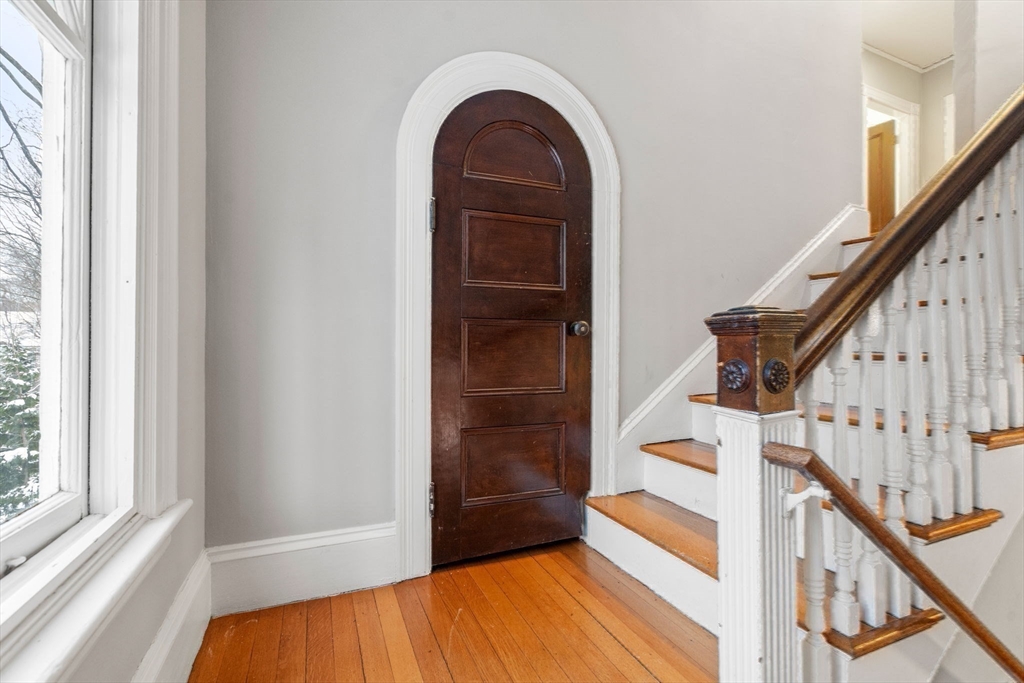 48 Ballard St