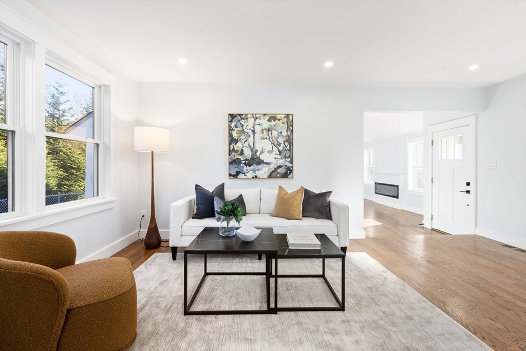 25 Geraldine Drive