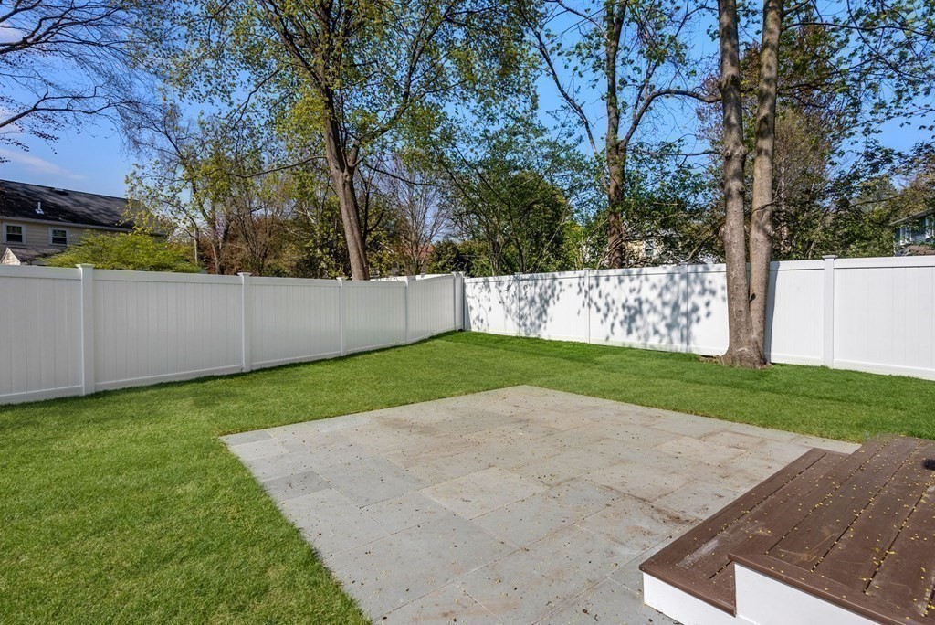 25 Geraldine Drive