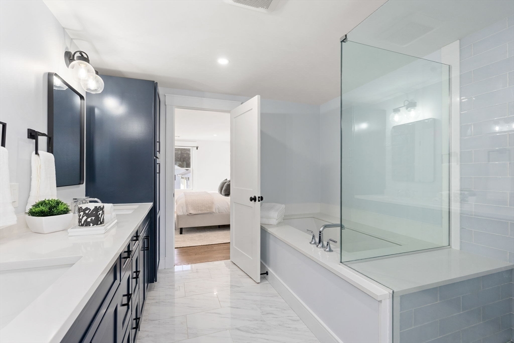25 Geraldine Drive