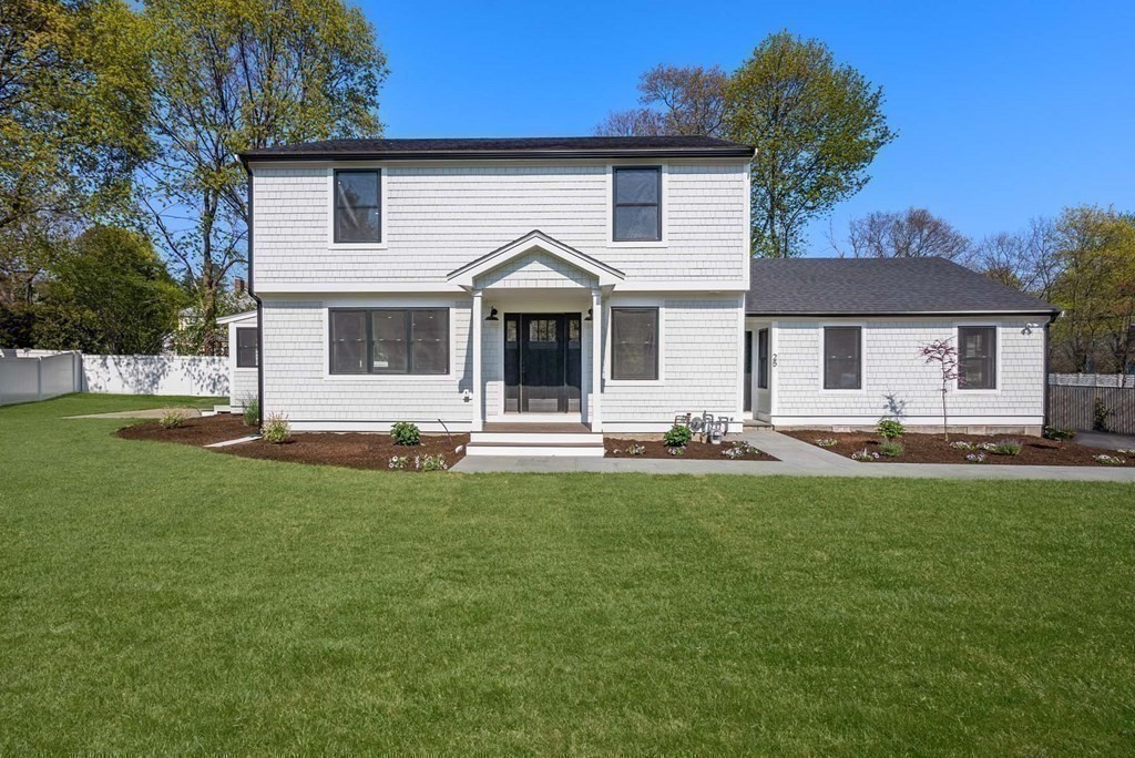 25 Geraldine Drive