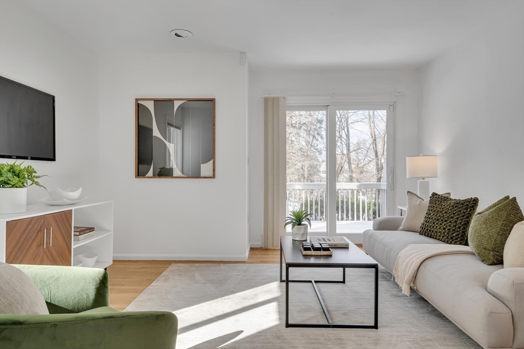 571 Boylston St # 571