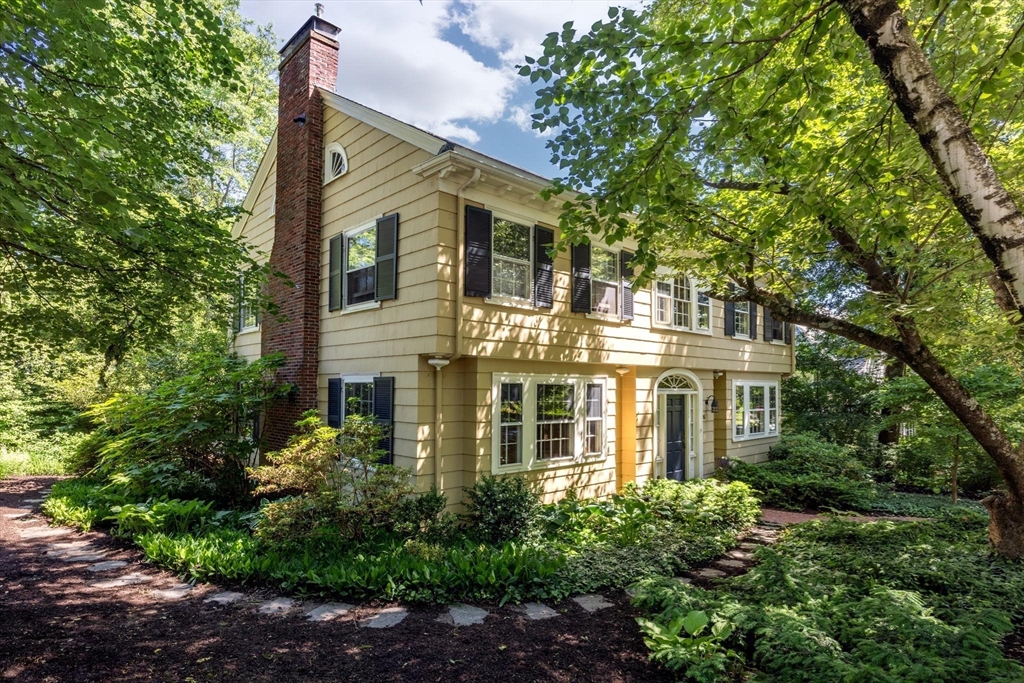 26 Welland Rd